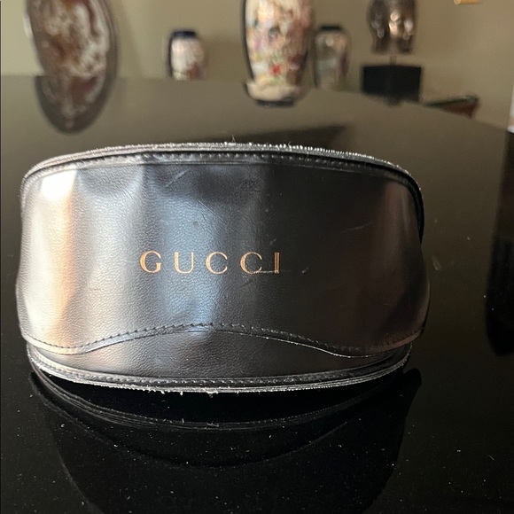 Gucci Sunglasses - Picture 7 of 7